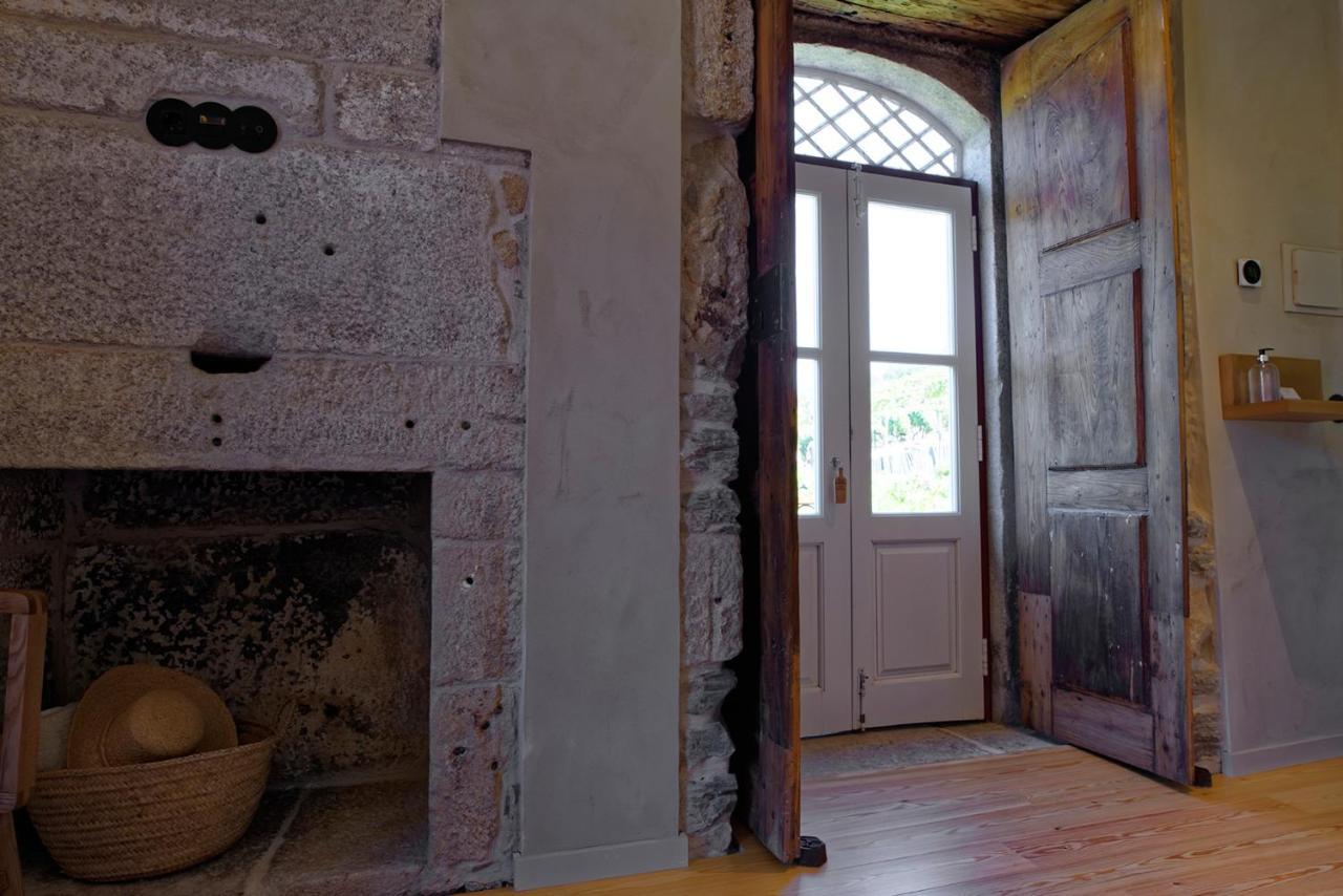 Quinta Da Casa Amarela- Casas Da Quinta - Turismo Em Espaco Rural ラメゴ エクステリア 写真